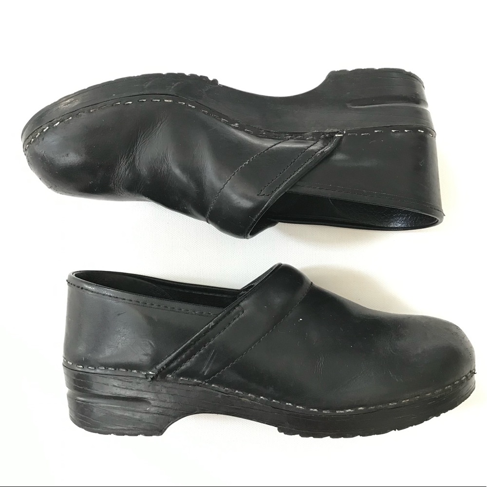 Dansko Size 42 Clog Professional Black Shoes - 0091